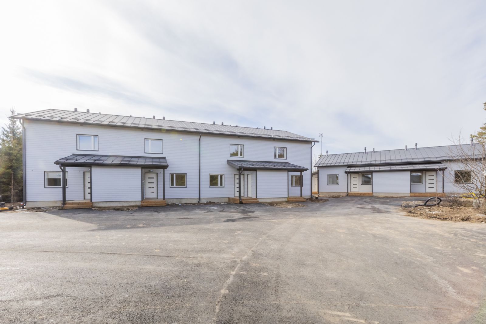 Sıra ev / teraslı ev, Kivikummunkatu 4